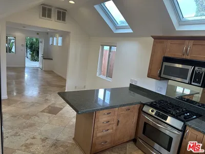 2454 Penmar photo 2