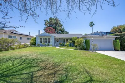 522 Santa Cruz photo 2