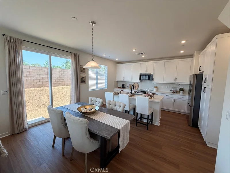 34307 Chelsie Ln photo 2