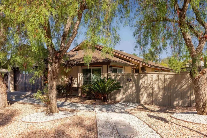 13148 Old West