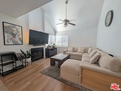 11826 Loma Drive 105
