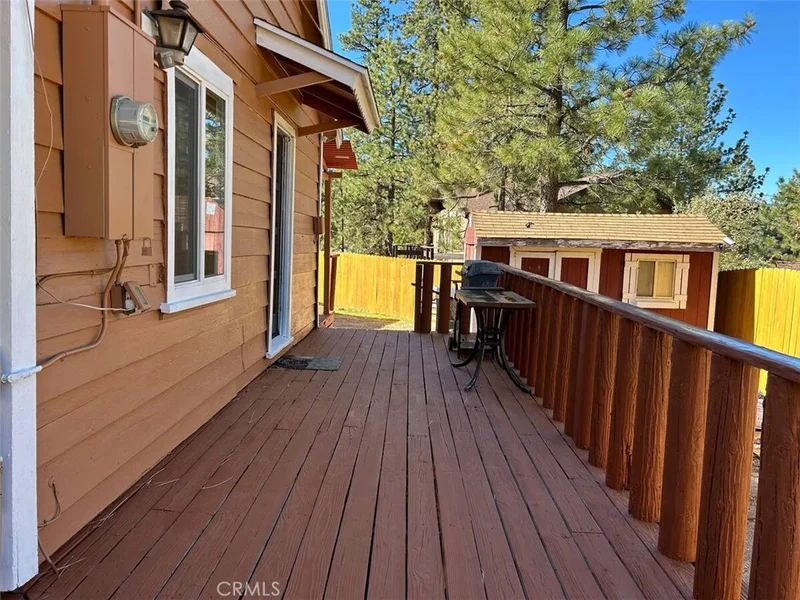 542 Highland Road photo 2