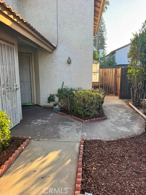 14242 Ranchero photo 2