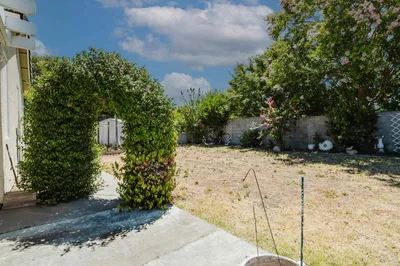 9326 Bennoel Way photo 2