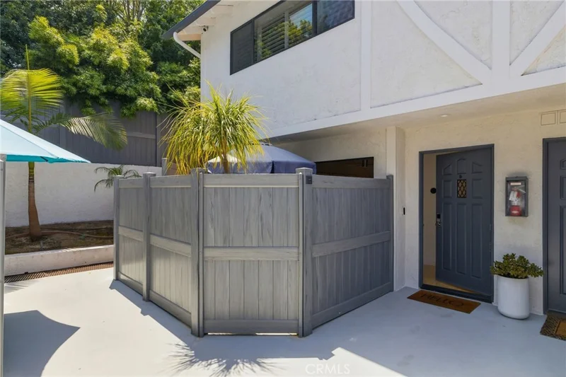 1456 Manhattan Beach Boulevard D