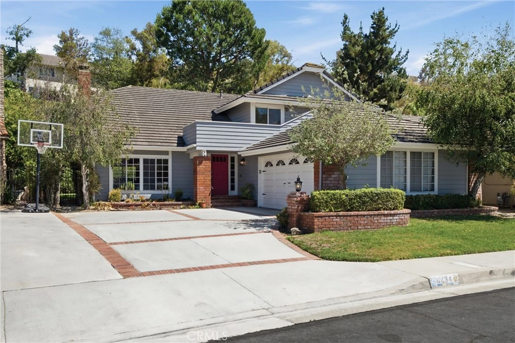 Interior 1