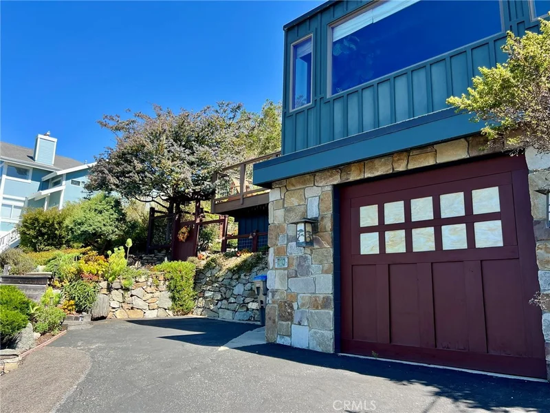 610 Ardath Drive photo 2