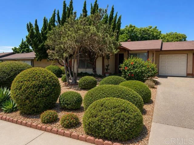 1527 Temple Heights Dr.