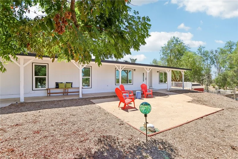 36210 Tonto Ln