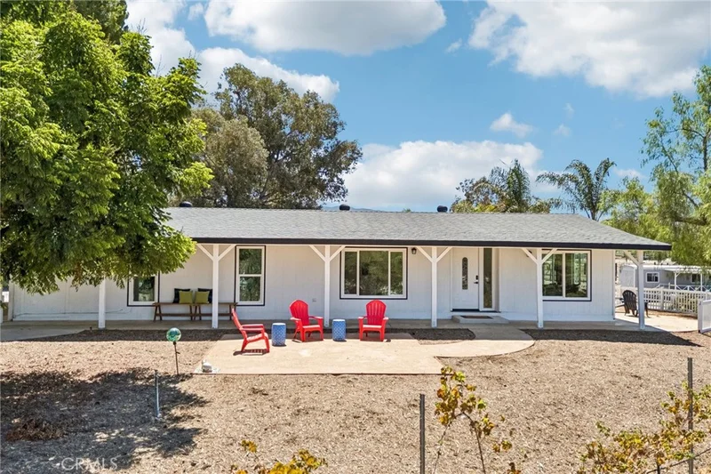 36210 Tonto Ln photo 2