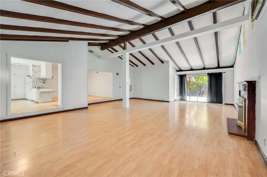 Interior 2