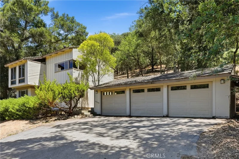 Photo 2 of 8940 Ortega