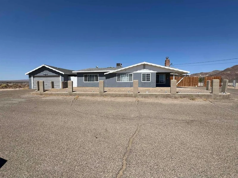 Photo 2 of 37076 Calico Boulevard