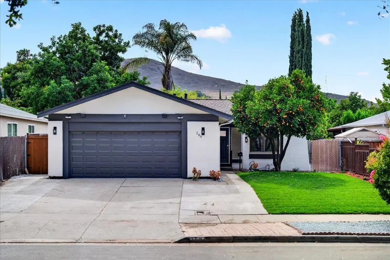 289 Martinvale Lane