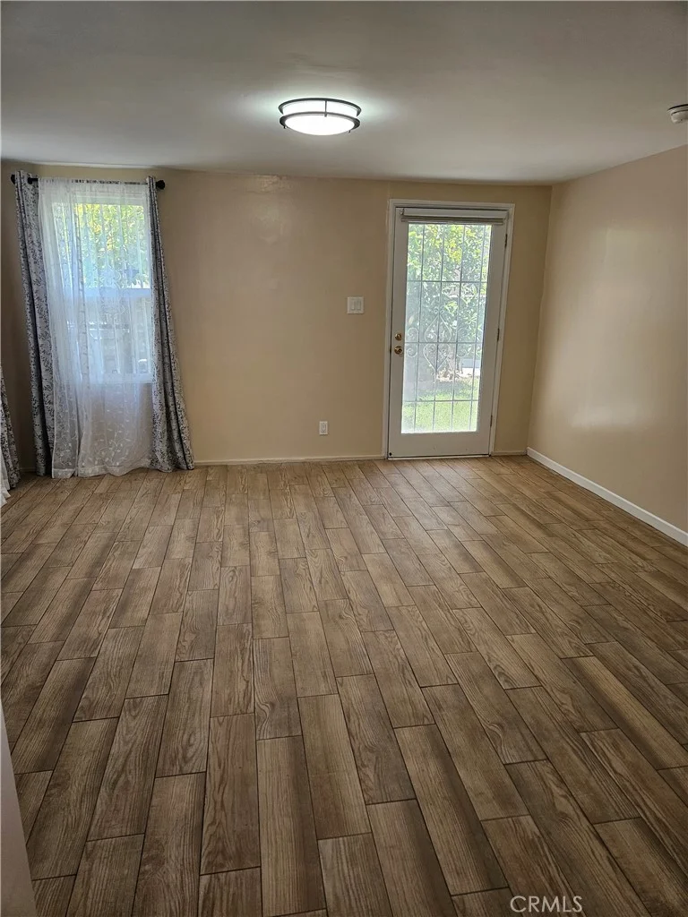 14914 S Denker 1 photo 2