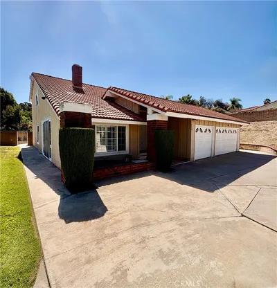 1407 Pecan Grove