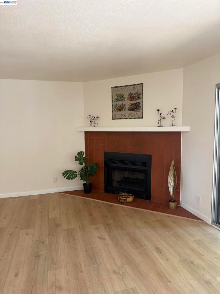 Photo 2 of 722 Kino Ct 3