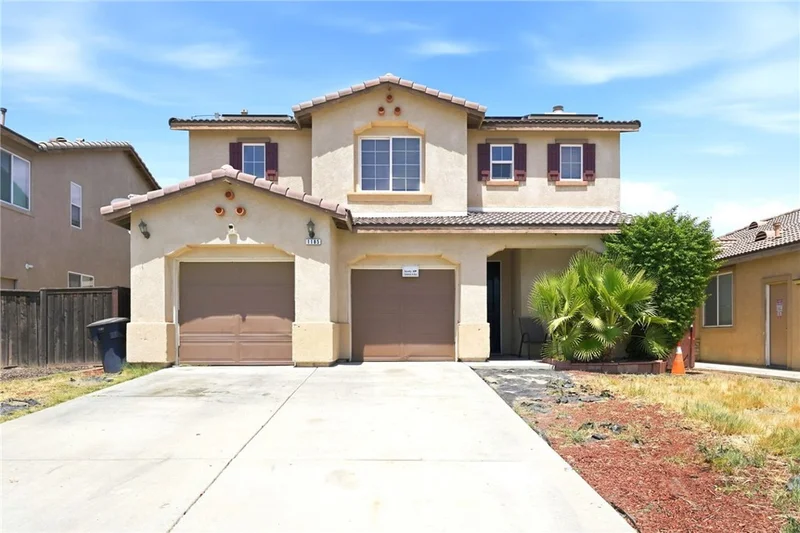 1185 Polzin Way photo 2