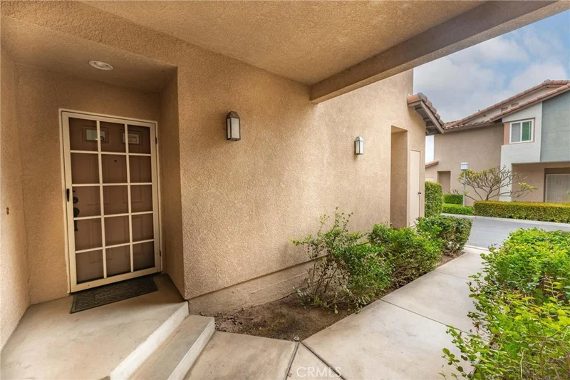 12948 Avenida Empresa photo 2
