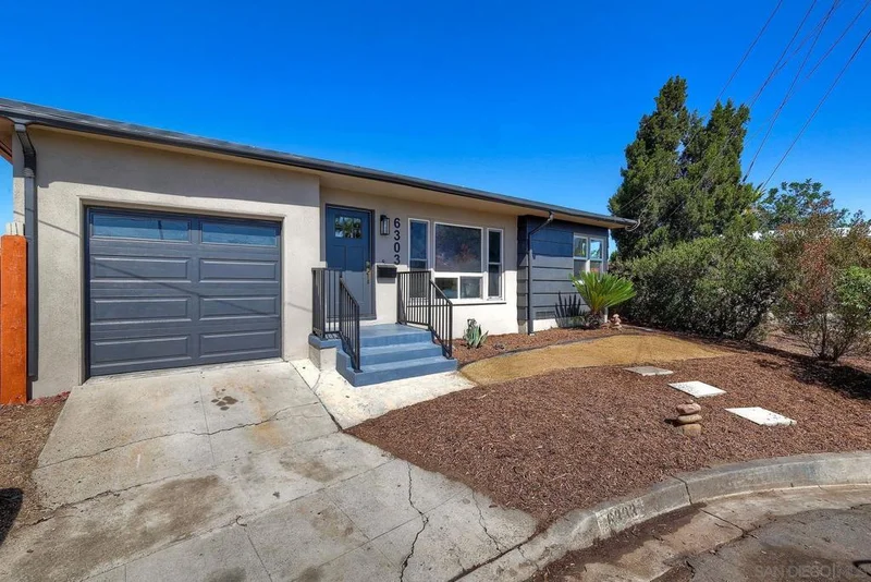 6303 Cleo St.
