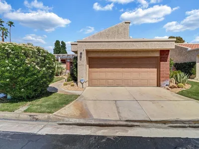 35886 Paseo Circulo W