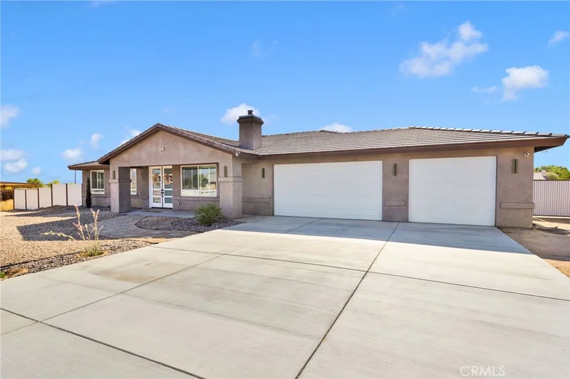 16160 Tenaya photo 2