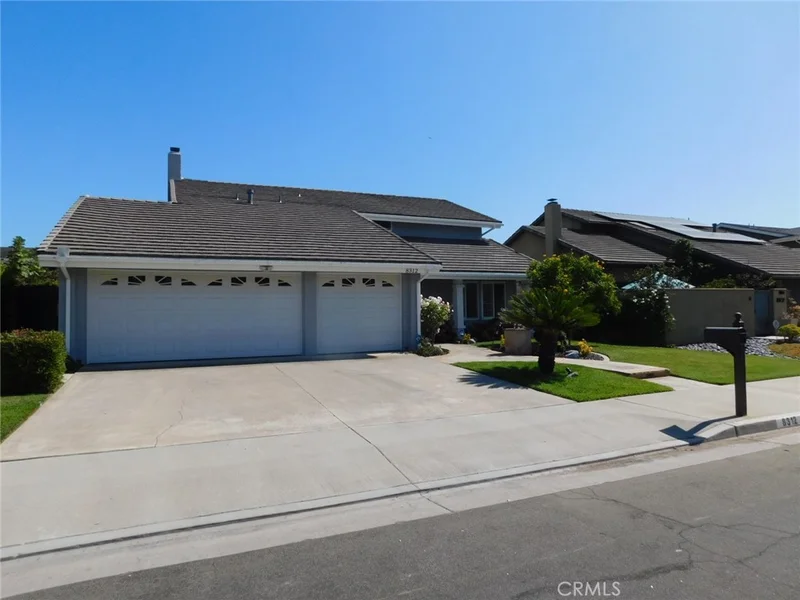 8312 Kingsdale