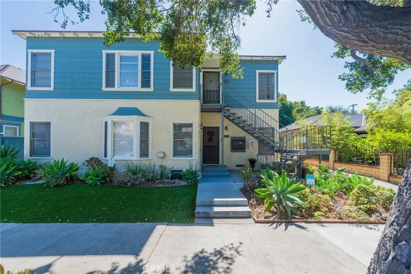 1123 French Street, Santa Ana, CA 92701