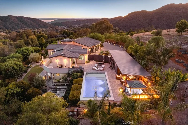 850 Bassi Dr., San Luis Obispo, CA 93405