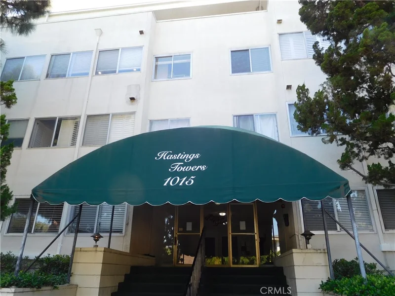 1015 N Michillinda 203