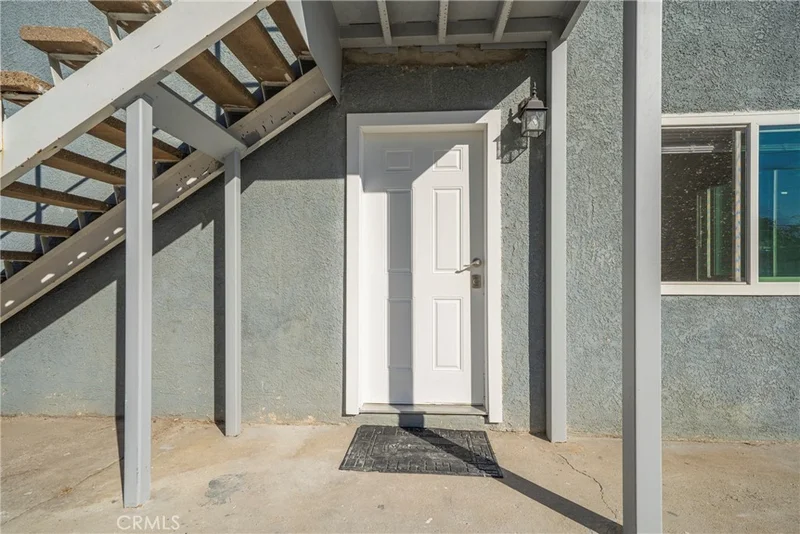 1612 W 226th B