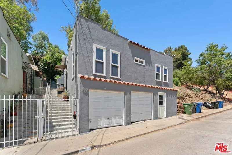 422 James Street