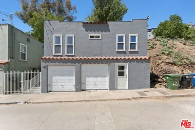 422 James Street photo 2