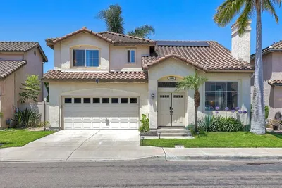 1084 Forest Lake