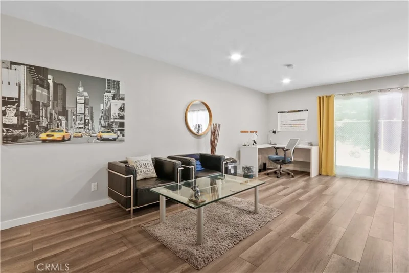 Photo 2 of 1129 Rosecrans Avenue 28A