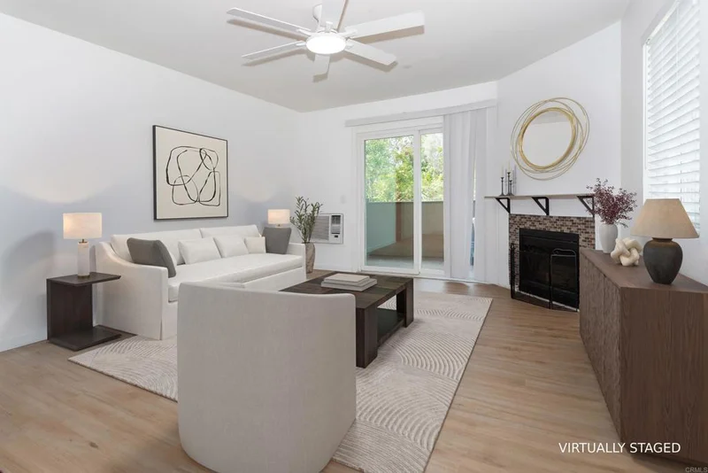 204 Woodland Parkway 220