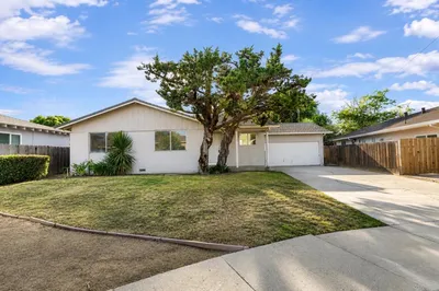 1210 Gloria Drive