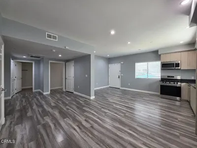 6824 Ben Avenue 1 photo 2