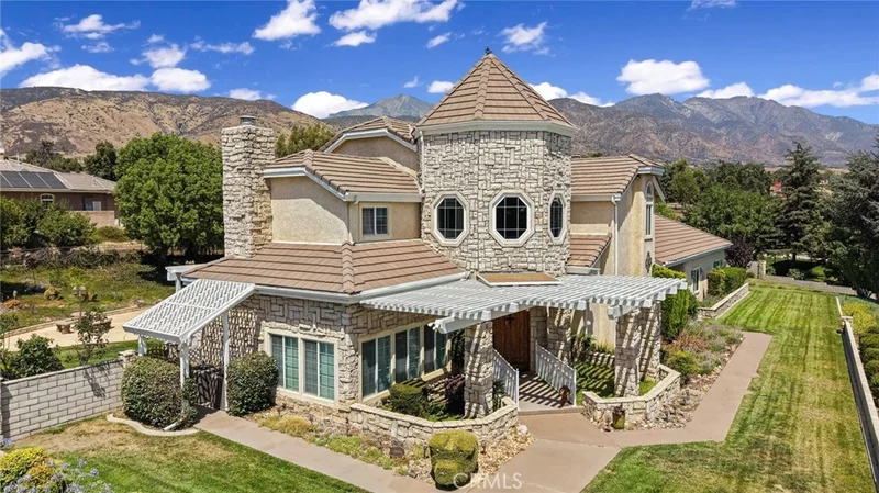 10389 Walnut Grove Court