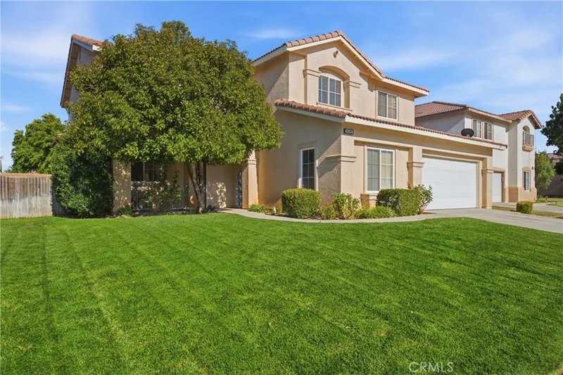 42524 Cinnabar Court