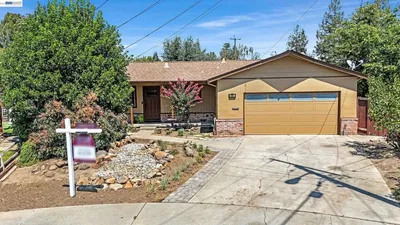 856 Adams Ave