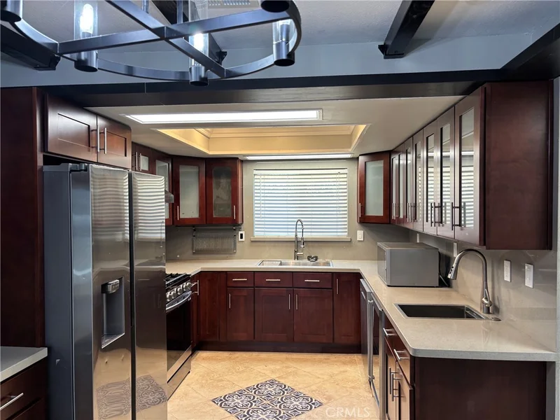 26342 Forest Ridge photo 2