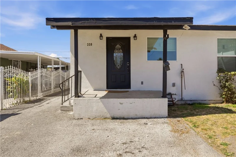 339 E 103 Street