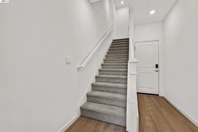 3702 Scribe way photo 2