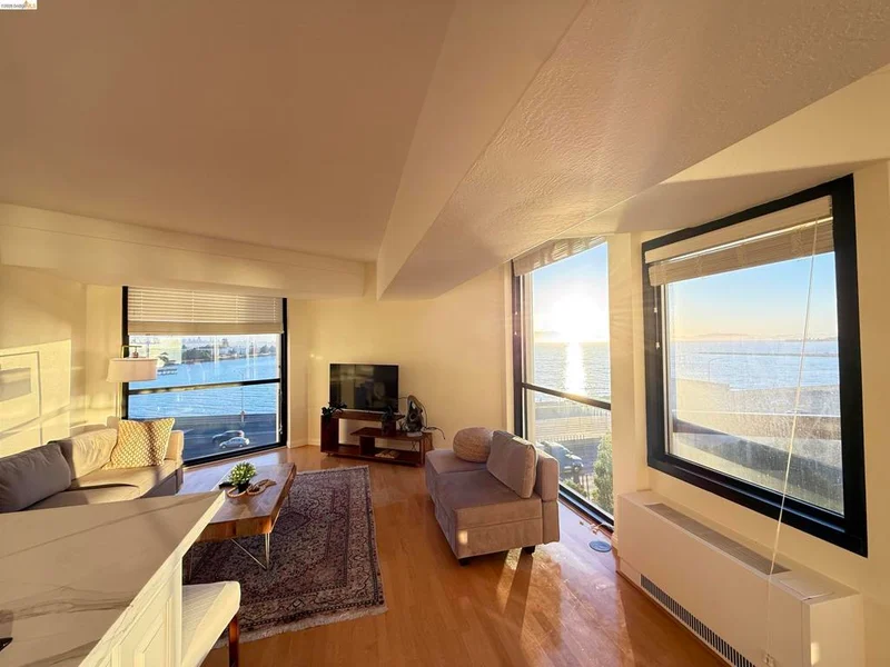 6363 Christie Ave 606, Emeryville, CA 94608