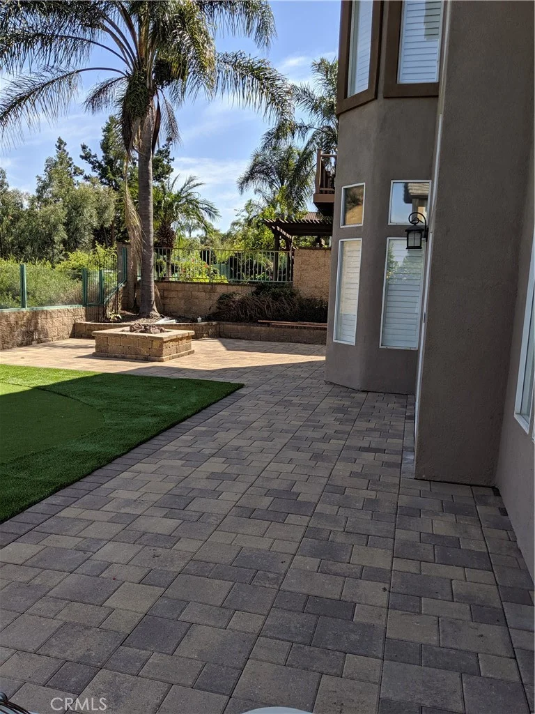 15101 Calle Verano photo 2