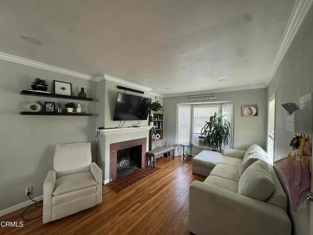 Interior 1