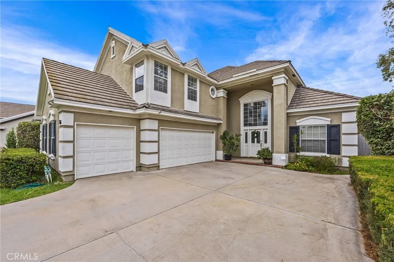 7040 Martano Place photo 2
