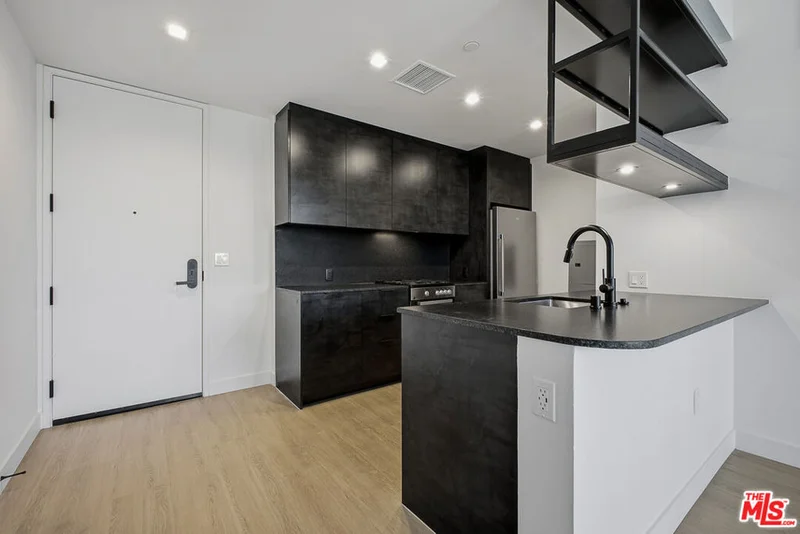 10700 Tabor Street 220 photo 2