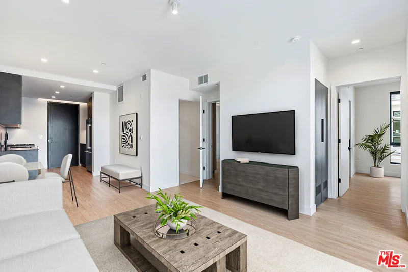 3667 Keystone Avenue 533